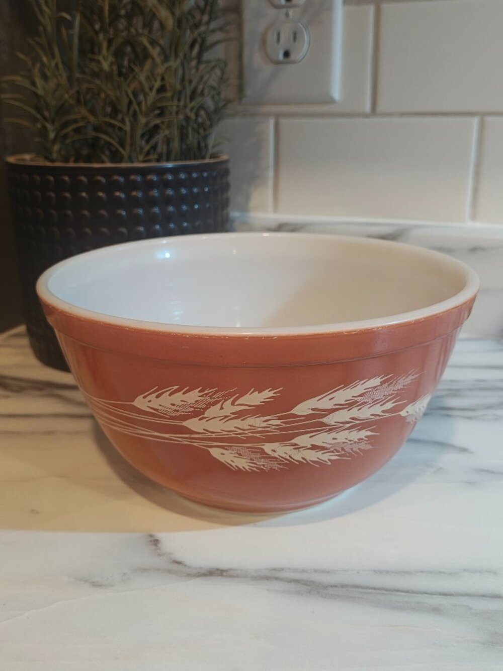 Vintage Pyrex Autumn Harvest Wheat 402 1.5 Qt Mixing Bowl Nesting Bowl